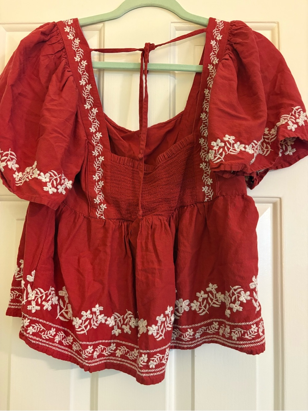 Old Navy Red Embroidered Boho Peasant Top - Picture 3 of 3